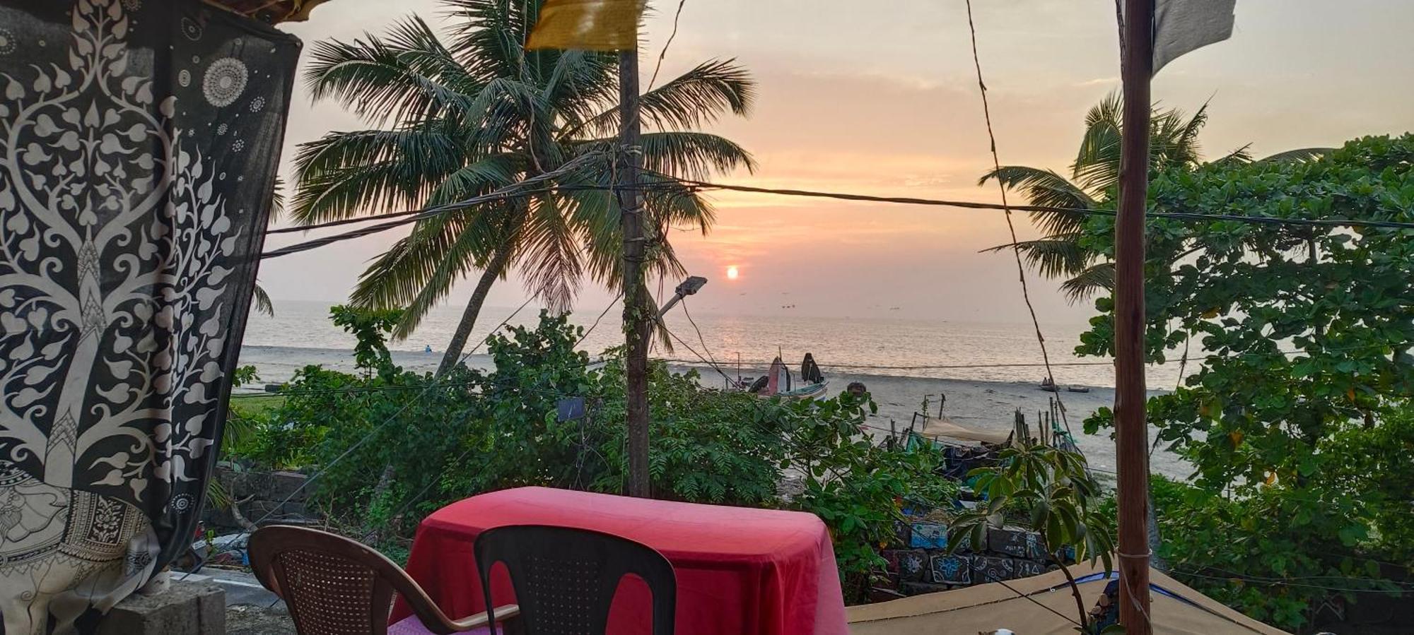 Peace And Love Beach Homestay Alappuzha Εξωτερικό φωτογραφία