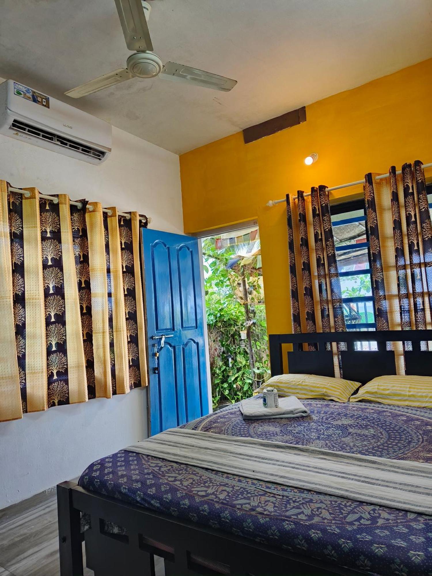 Peace And Love Beach Homestay Alappuzha Εξωτερικό φωτογραφία